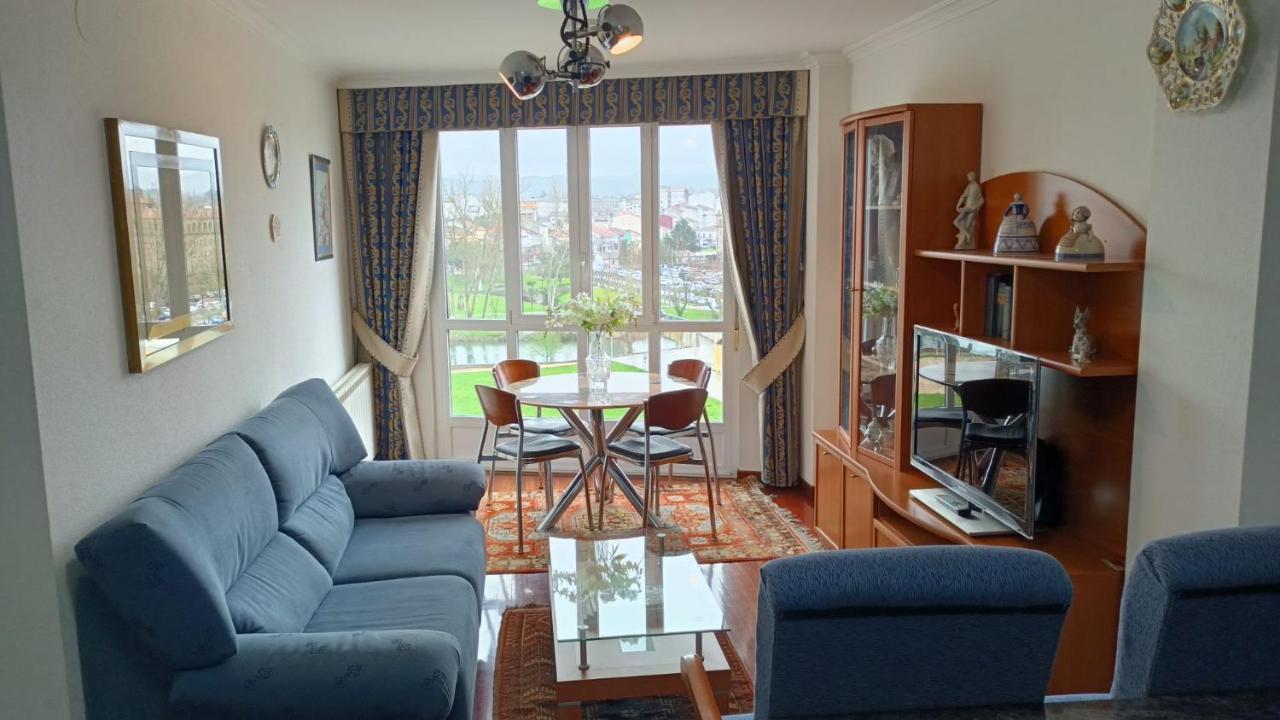 Apartamento Avelina Monforte De Lemos Eksteriør billede