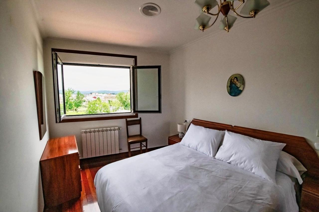Apartamento Avelina Monforte De Lemos Eksteriør billede